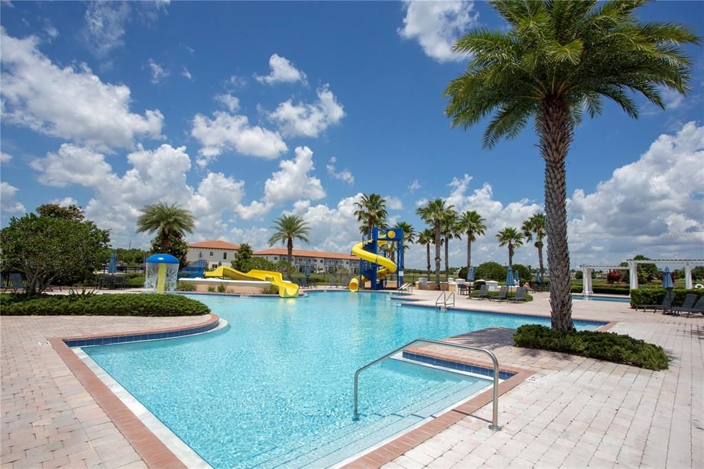 На продажу: $759,000 (5 спален, 3 ванн, 3683 Квадратных фут)