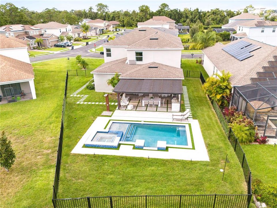 На продажу: $759,000 (5 спален, 3 ванн, 3683 Квадратных фут)