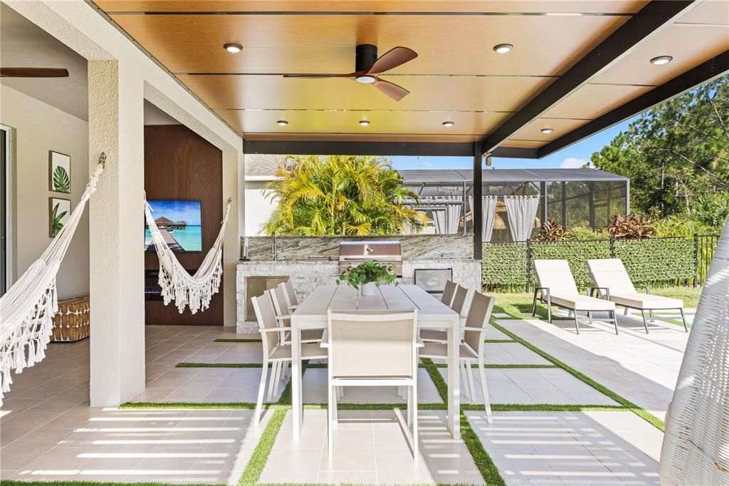 На продажу: $759,000 (5 спален, 3 ванн, 3683 Квадратных фут)