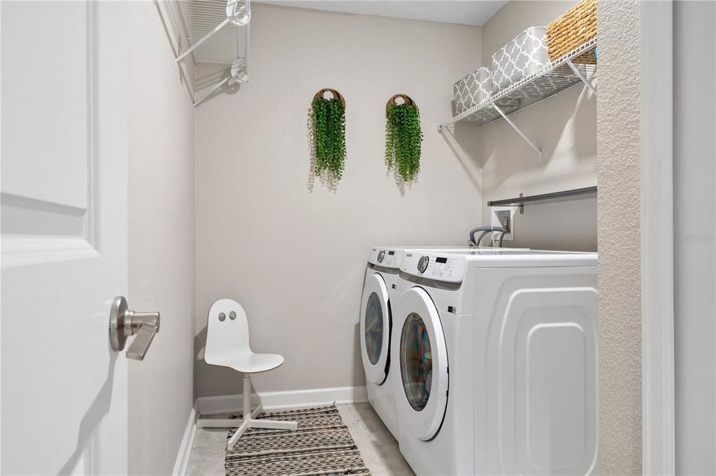 На продажу: $759,000 (5 спален, 3 ванн, 3683 Квадратных фут)