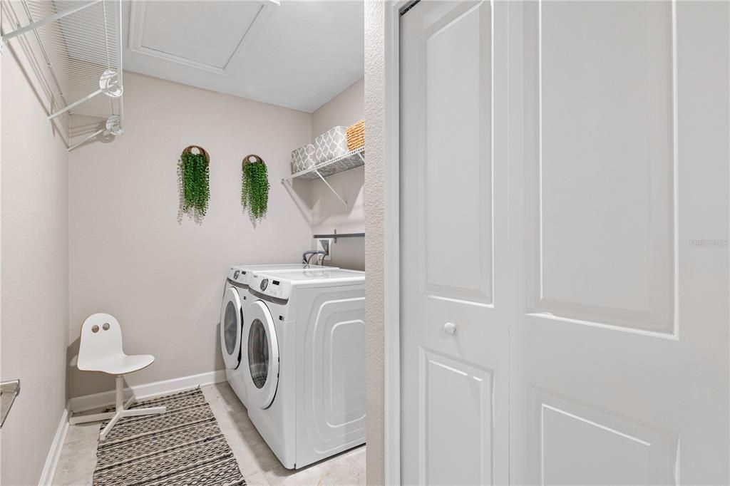 На продажу: $759,000 (5 спален, 3 ванн, 3683 Квадратных фут)