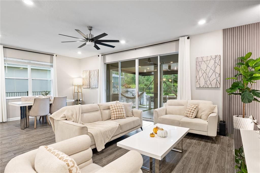 На продажу: $759,000 (5 спален, 3 ванн, 3683 Квадратных фут)