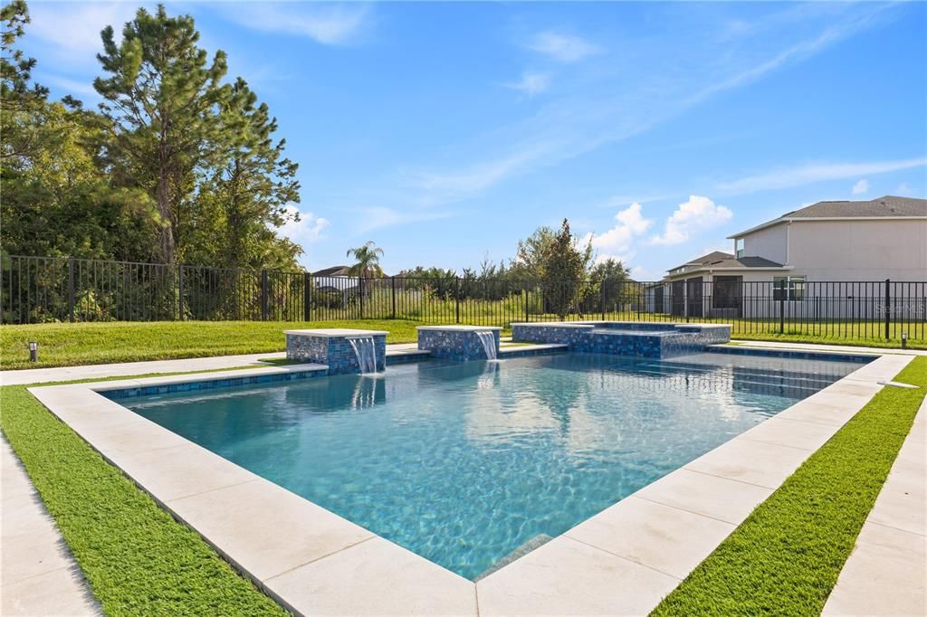 На продажу: $759,000 (5 спален, 3 ванн, 3683 Квадратных фут)