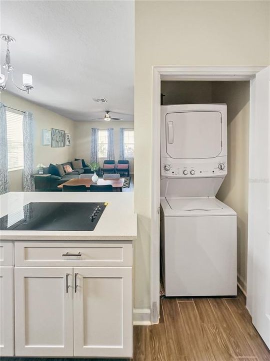 На продажу: $759,000 (5 спален, 3 ванн, 3683 Квадратных фут)