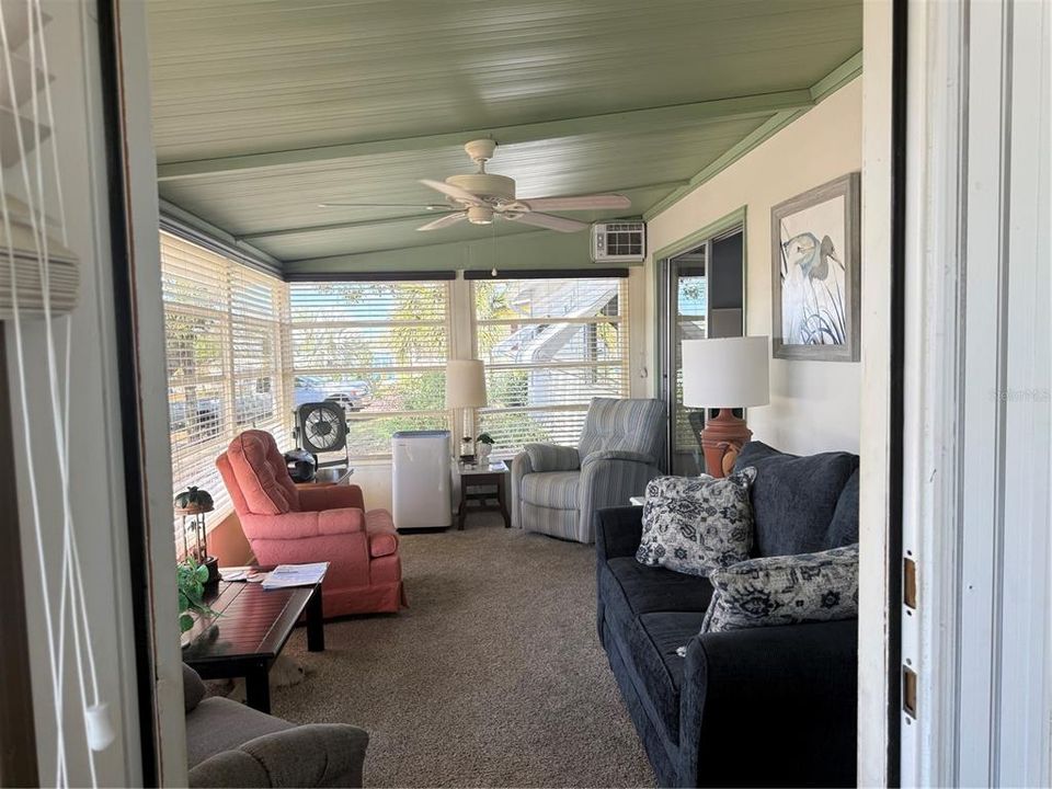 For Sale: $189,000 (3 beds, 2 baths, 1344 Square Feet)