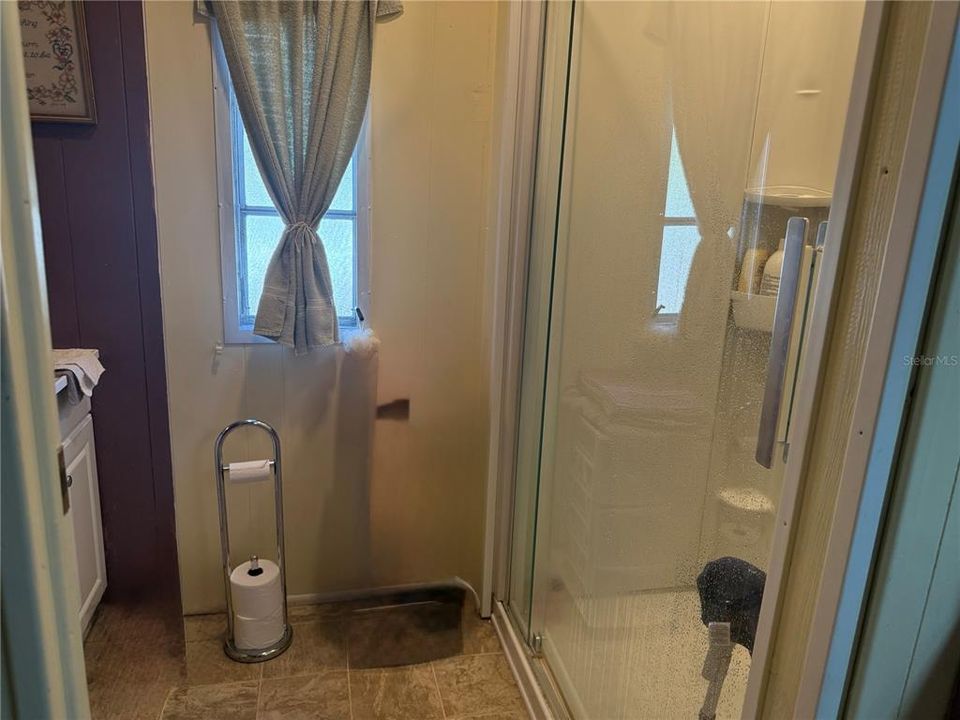 For Sale: $189,000 (3 beds, 2 baths, 1344 Square Feet)