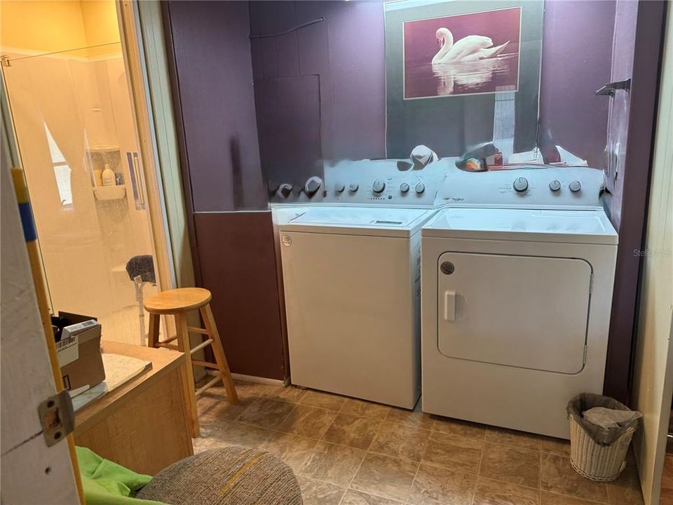 For Sale: $189,000 (3 beds, 2 baths, 1344 Square Feet)