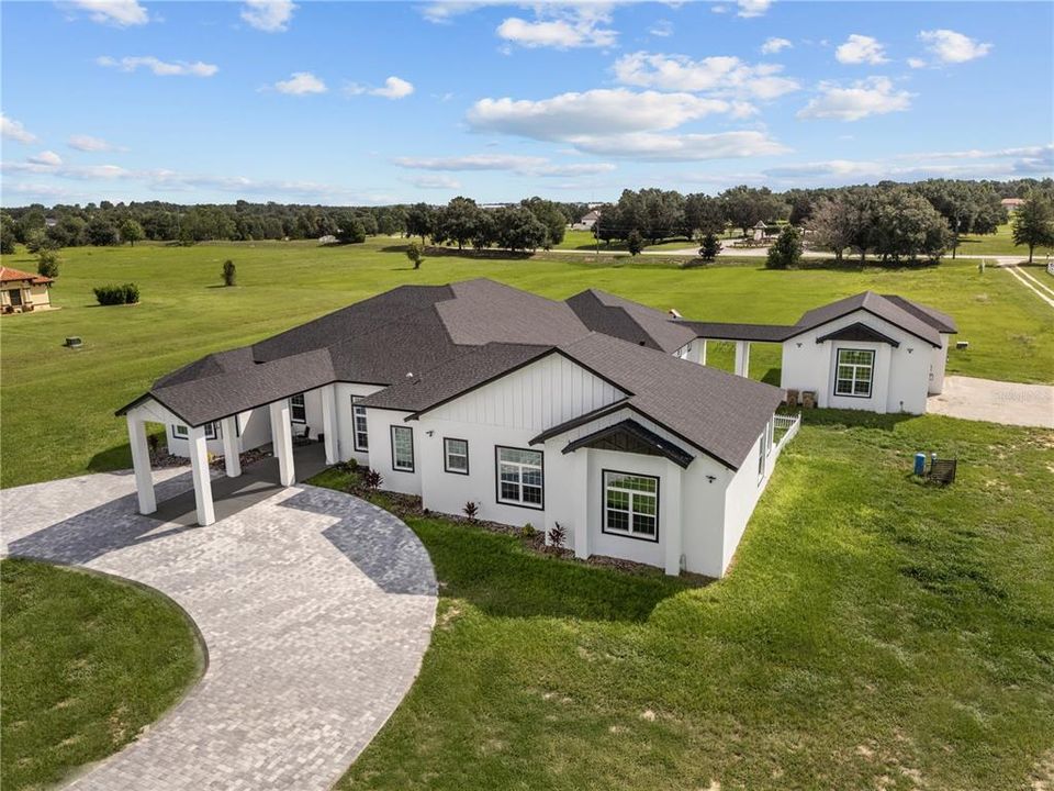 待售: $1,650,000 (7 贝兹, 5 浴室, 5566 平方英尺)