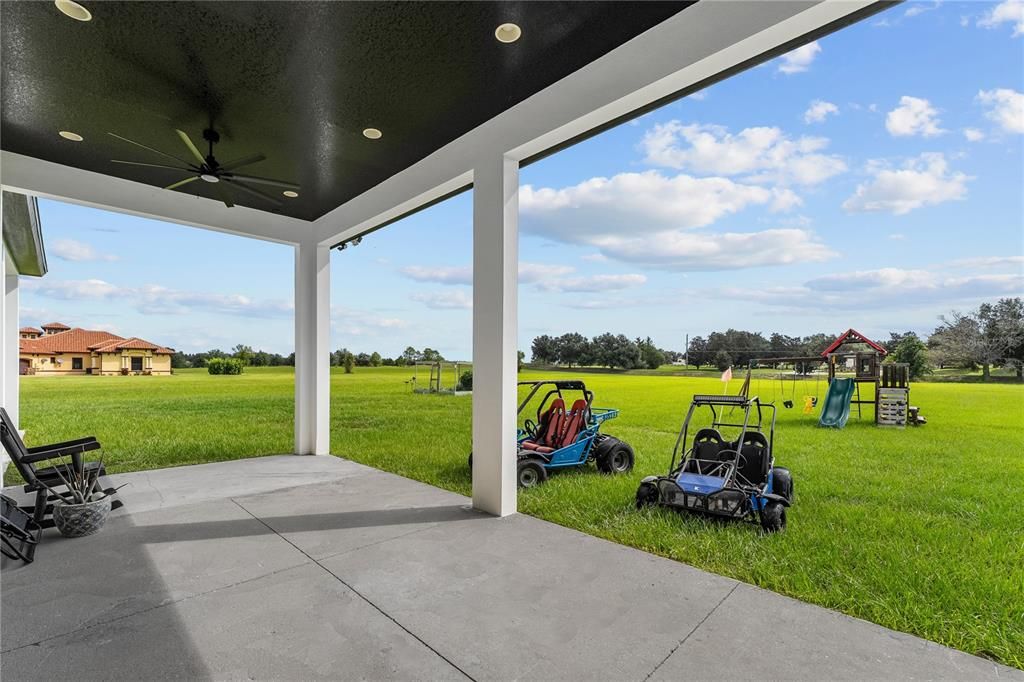 待售: $1,650,000 (7 贝兹, 5 浴室, 5566 平方英尺)