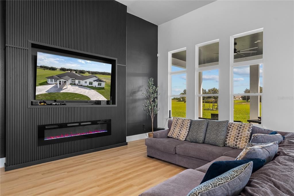 待售: $1,650,000 (7 贝兹, 5 浴室, 5566 平方英尺)