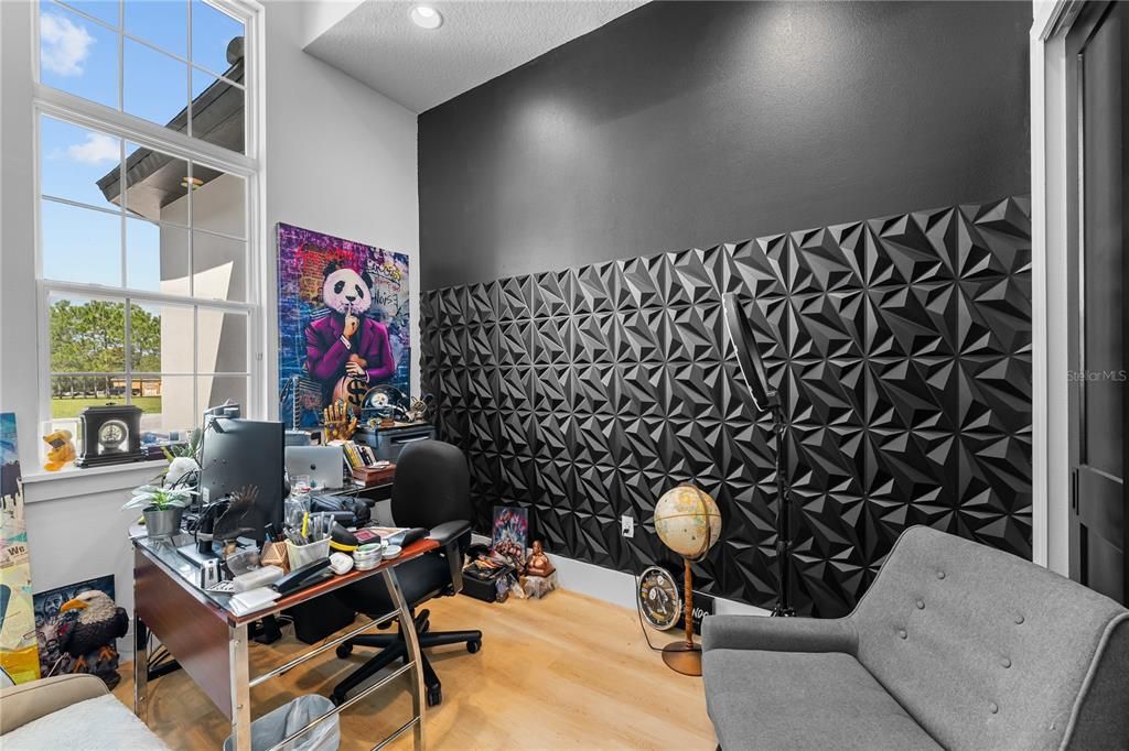 待售: $1,650,000 (7 贝兹, 5 浴室, 5566 平方英尺)