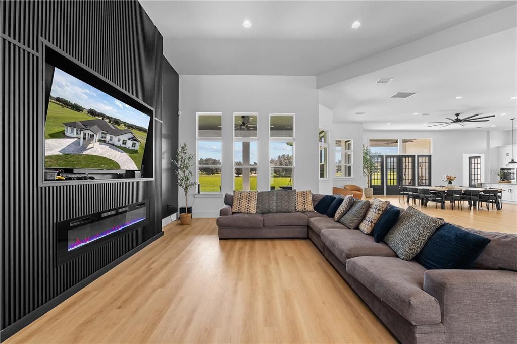 待售: $1,650,000 (7 贝兹, 5 浴室, 5566 平方英尺)