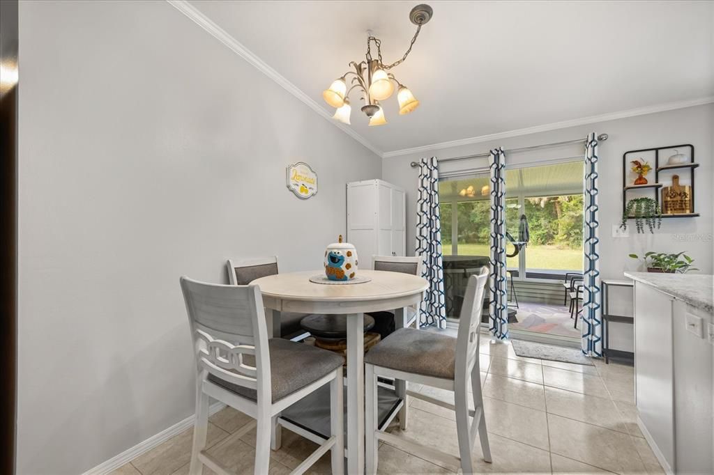 待售: $263,900 (3 贝兹, 2 浴室, 1560 平方英尺)