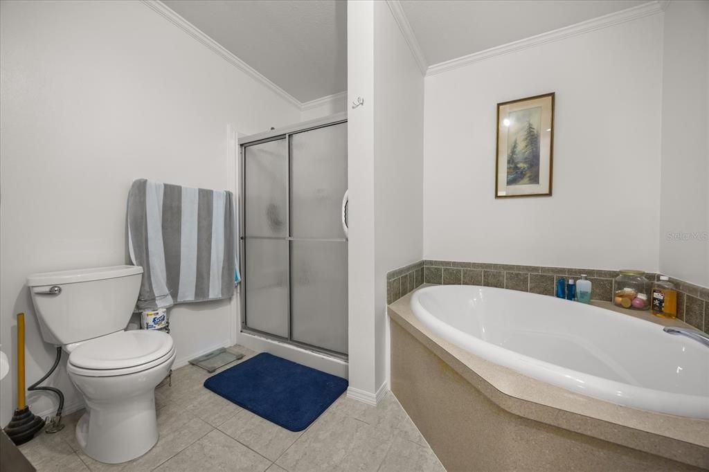 待售: $263,900 (3 贝兹, 2 浴室, 1560 平方英尺)