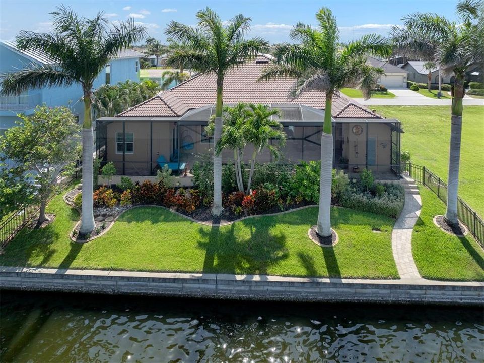 Active With Contract: $1,100,000 (3 beds, 2 baths, 2601 Square Feet)