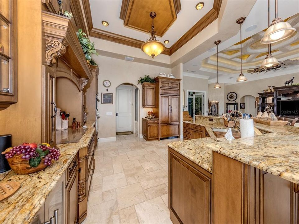 Active With Contract: $1,100,000 (3 beds, 2 baths, 2601 Square Feet)