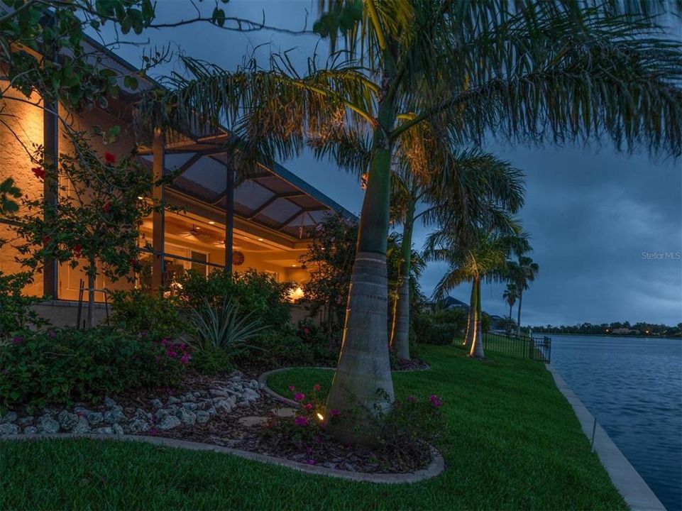 Active With Contract: $1,100,000 (3 beds, 2 baths, 2601 Square Feet)