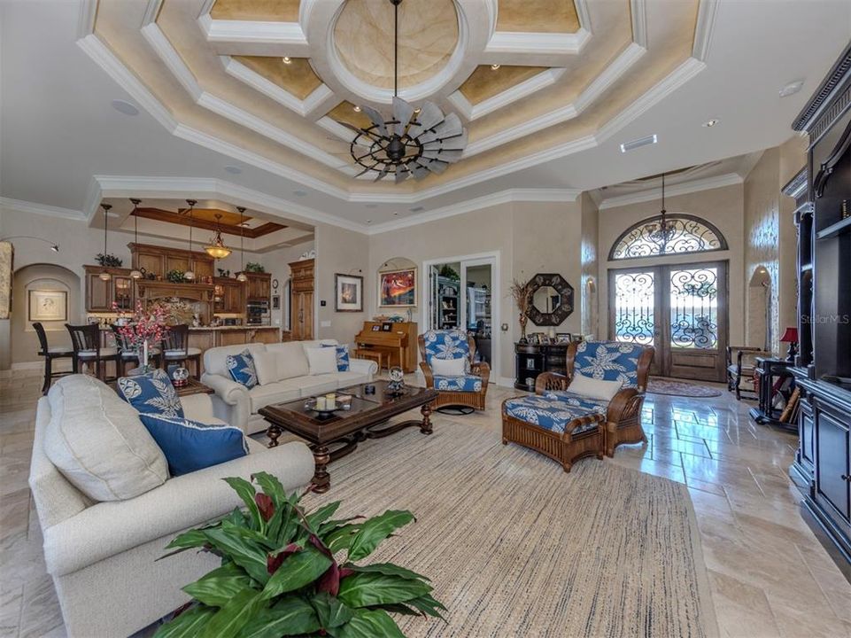 Active With Contract: $1,100,000 (3 beds, 2 baths, 2601 Square Feet)