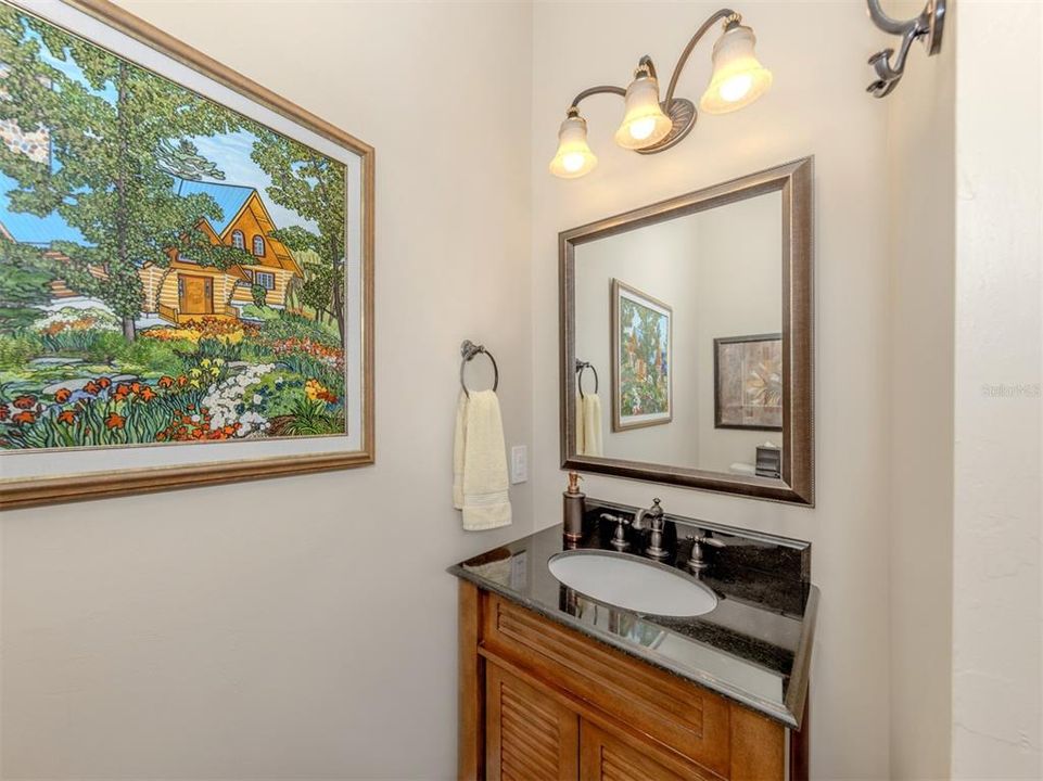 Active With Contract: $1,100,000 (3 beds, 2 baths, 2601 Square Feet)