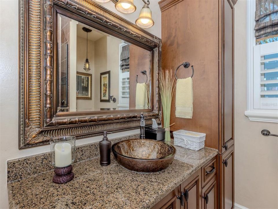 Active With Contract: $1,100,000 (3 beds, 2 baths, 2601 Square Feet)