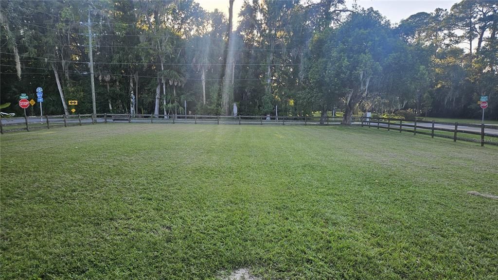 For Sale: $79,900 (0.27 acres)