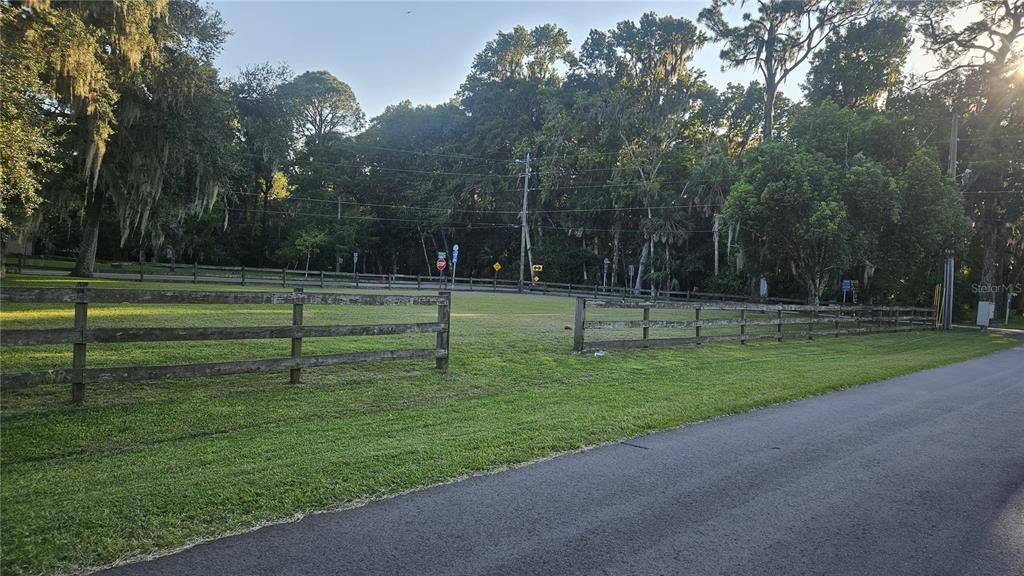 For Sale: $79,900 (0.27 acres)