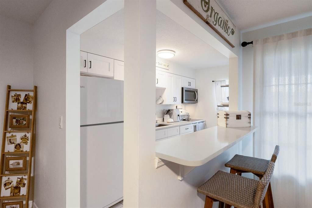 待售: $149,900 (1 贝兹, 1 浴室, 598 平方英尺)