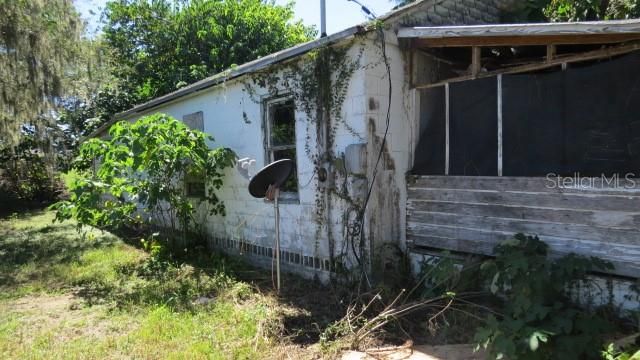 待售: $49,900 (1 贝兹, 1 浴室, 560 平方英尺)