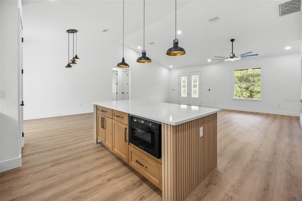 Active With Contract: $489,900 (4 beds, 2 baths, 2073 Square Feet)