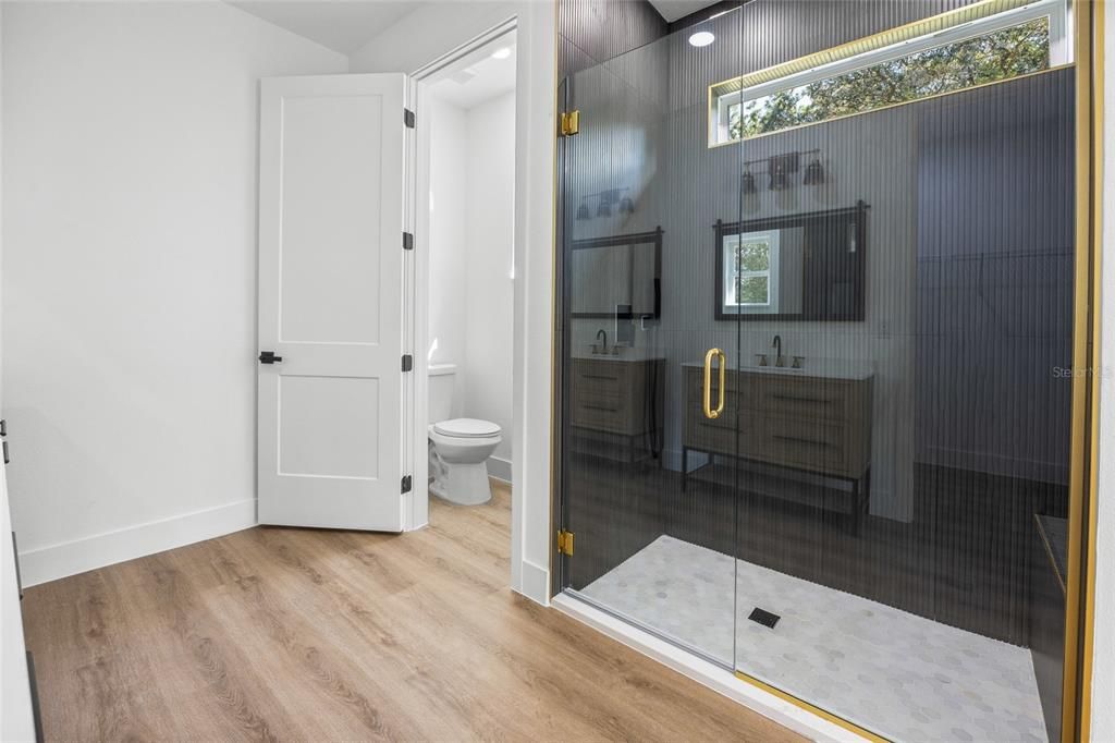 Active With Contract: $489,900 (4 beds, 2 baths, 2073 Square Feet)