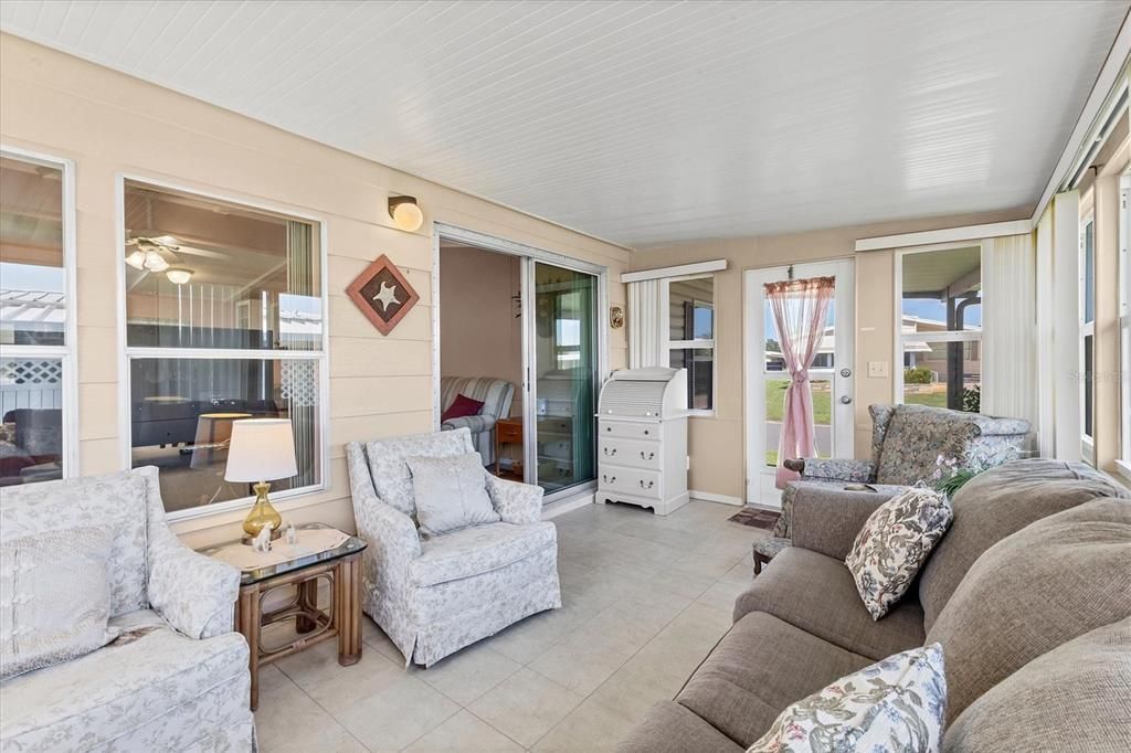 En Venta: $198,500 (2 camas, 2 baños, 1056 Pies cuadrados)