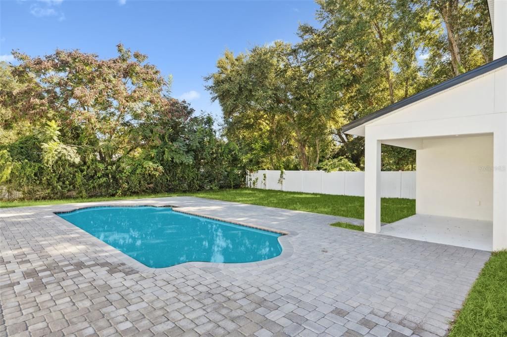 For Sale: $730,000 (4 beds, 2 baths, 2350 Square Feet)