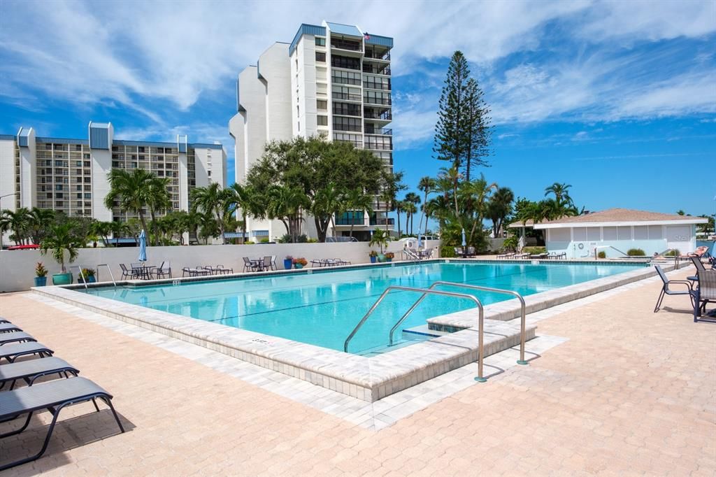 待售: $399,000 (2 贝兹, 2 浴室, 1160 平方英尺)