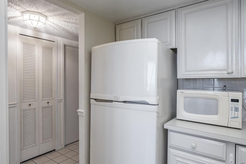 待售: $399,000 (2 贝兹, 2 浴室, 1160 平方英尺)