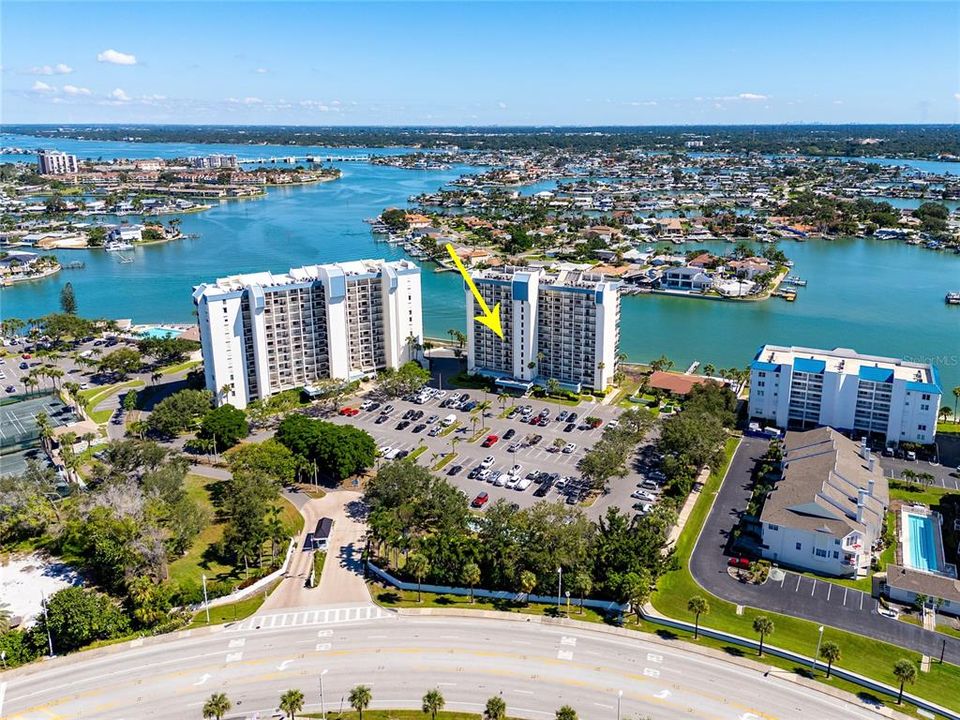 待售: $399,000 (2 贝兹, 2 浴室, 1160 平方英尺)