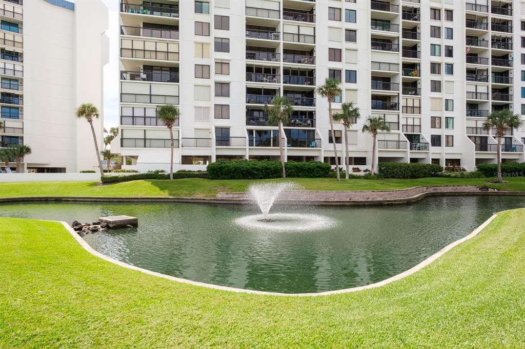 待售: $399,000 (2 贝兹, 2 浴室, 1160 平方英尺)