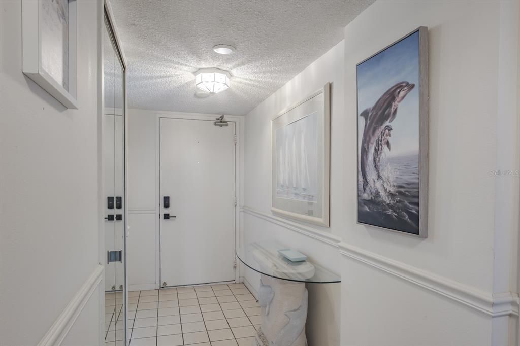 待售: $399,000 (2 贝兹, 2 浴室, 1160 平方英尺)