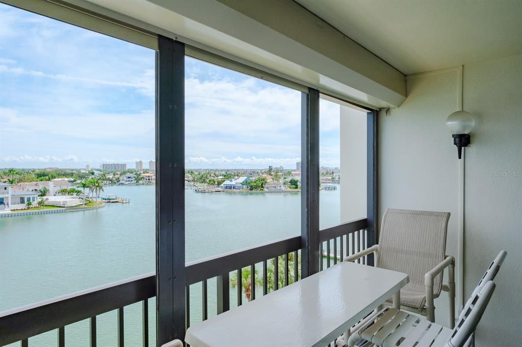 待售: $399,000 (2 贝兹, 2 浴室, 1160 平方英尺)