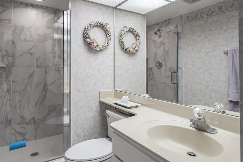 待售: $399,000 (2 贝兹, 2 浴室, 1160 平方英尺)