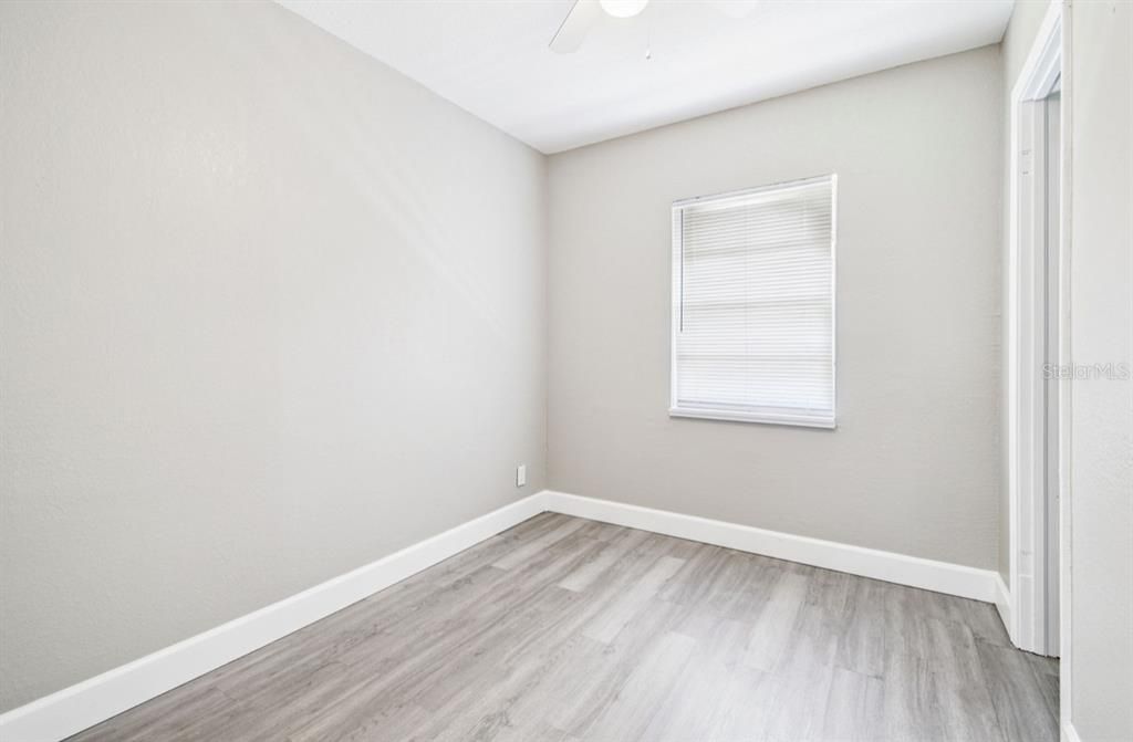 For Sale: $234,400 (3 beds, 1 baths, 768 Square Feet)