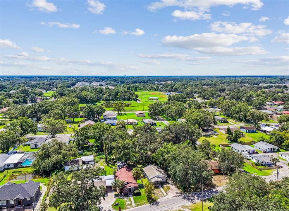 For Sale: $234,400 (3 beds, 1 baths, 768 Square Feet)