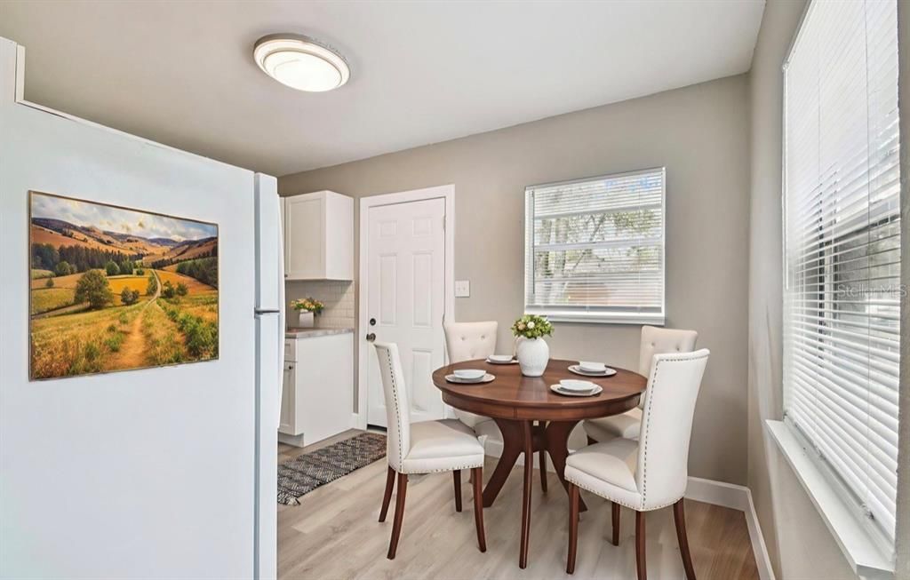 For Sale: $234,400 (3 beds, 1 baths, 768 Square Feet)