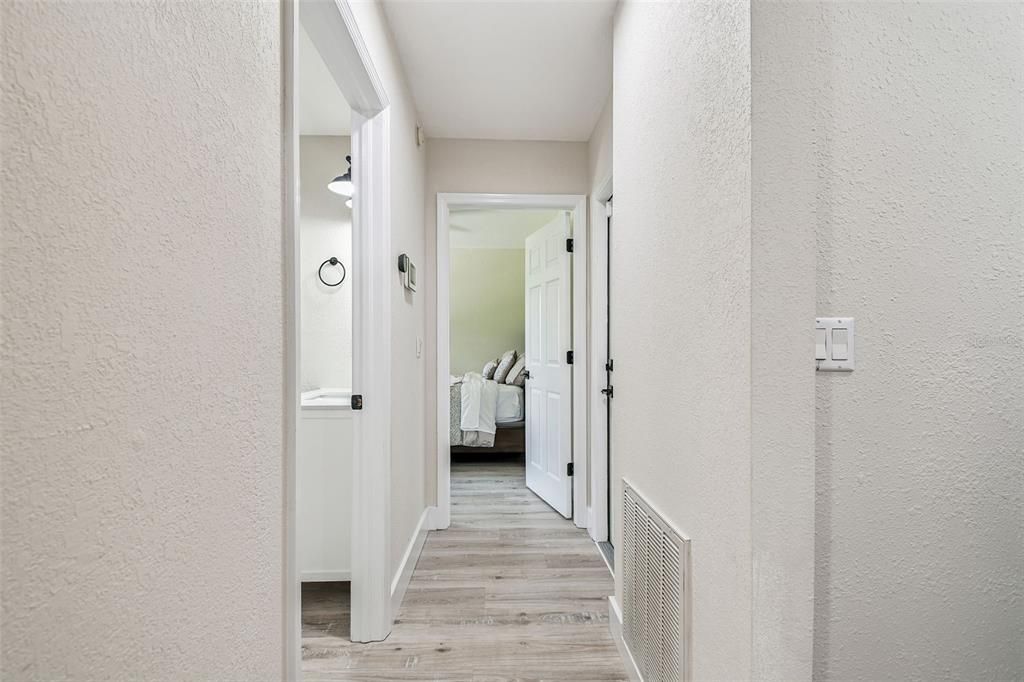 En Venta: $535,000 (4 camas, 3 baños, 2540 Pies cuadrados)