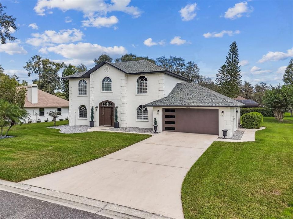 En Venta: $535,000 (4 camas, 3 baños, 2540 Pies cuadrados)