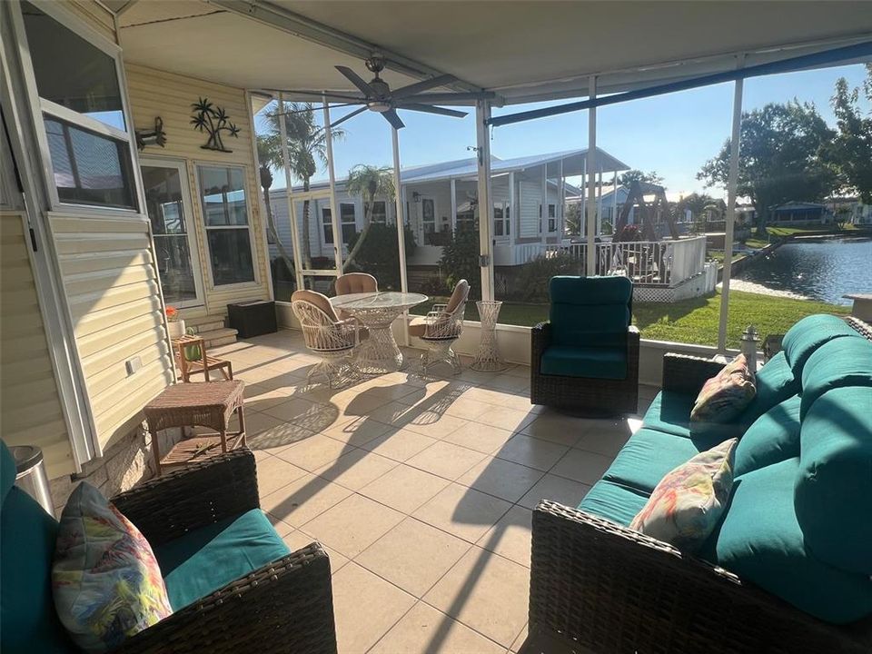 Active With Contract: $191,900 (2 beds, 2 baths, 1118 Square Feet)