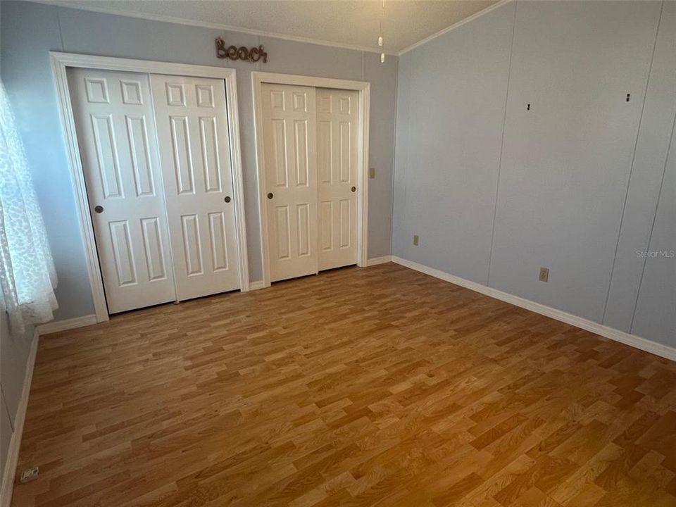 Active With Contract: $191,900 (2 beds, 2 baths, 1118 Square Feet)