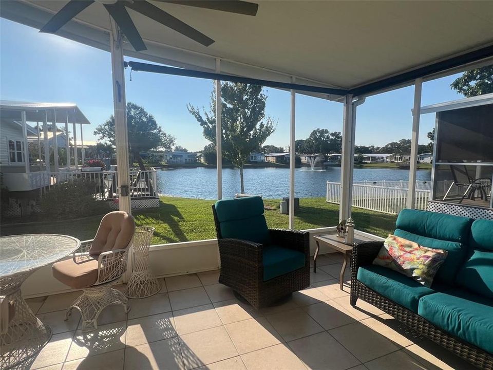 Active With Contract: $191,900 (2 beds, 2 baths, 1118 Square Feet)