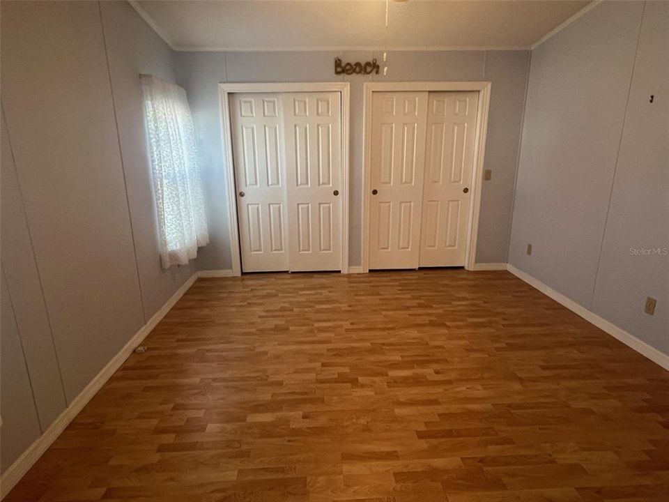 Active With Contract: $191,900 (2 beds, 2 baths, 1118 Square Feet)