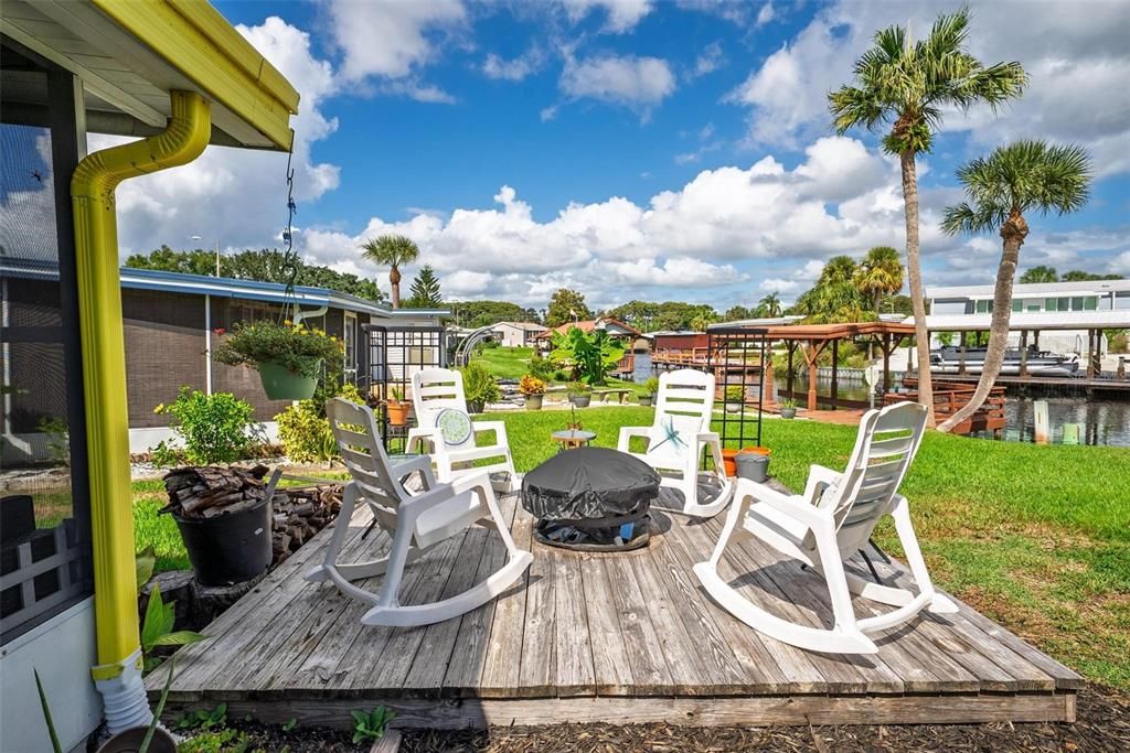 For Sale: $186,000 (2 beds, 2 baths, 1432 Square Feet)