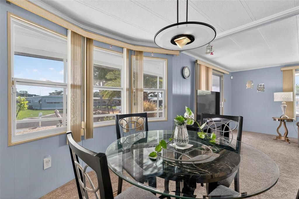 For Sale: $186,000 (2 beds, 2 baths, 1432 Square Feet)